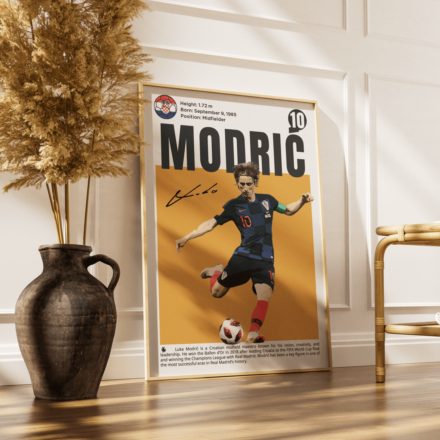 Luka Modrić N10 Football Posters - 98typesFootball Posters