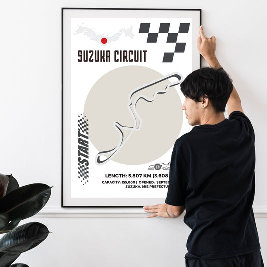 Suzuka Circuit F1 Japanese Grand Prix figure-eight map art print poster UK