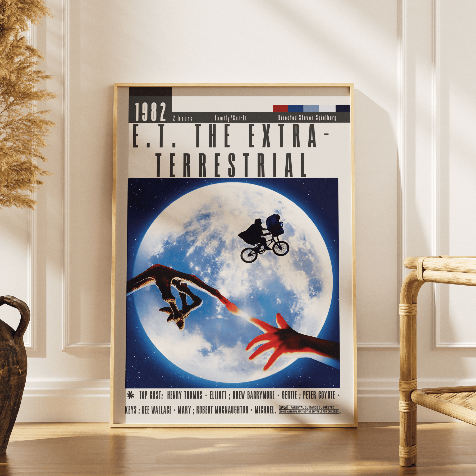 E.T. the Extra - Terrestrial (1982) Movie Poster - 98 Types StudioModern Minimal Movies