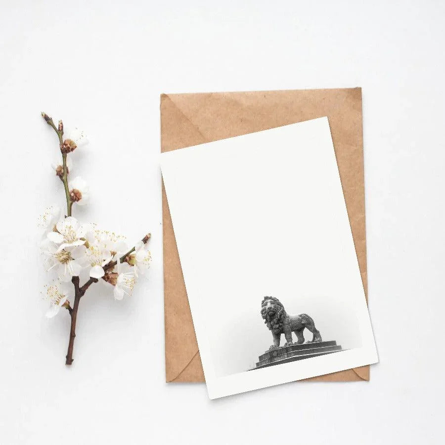 South Bank Lion London Minimalism Print - 98types