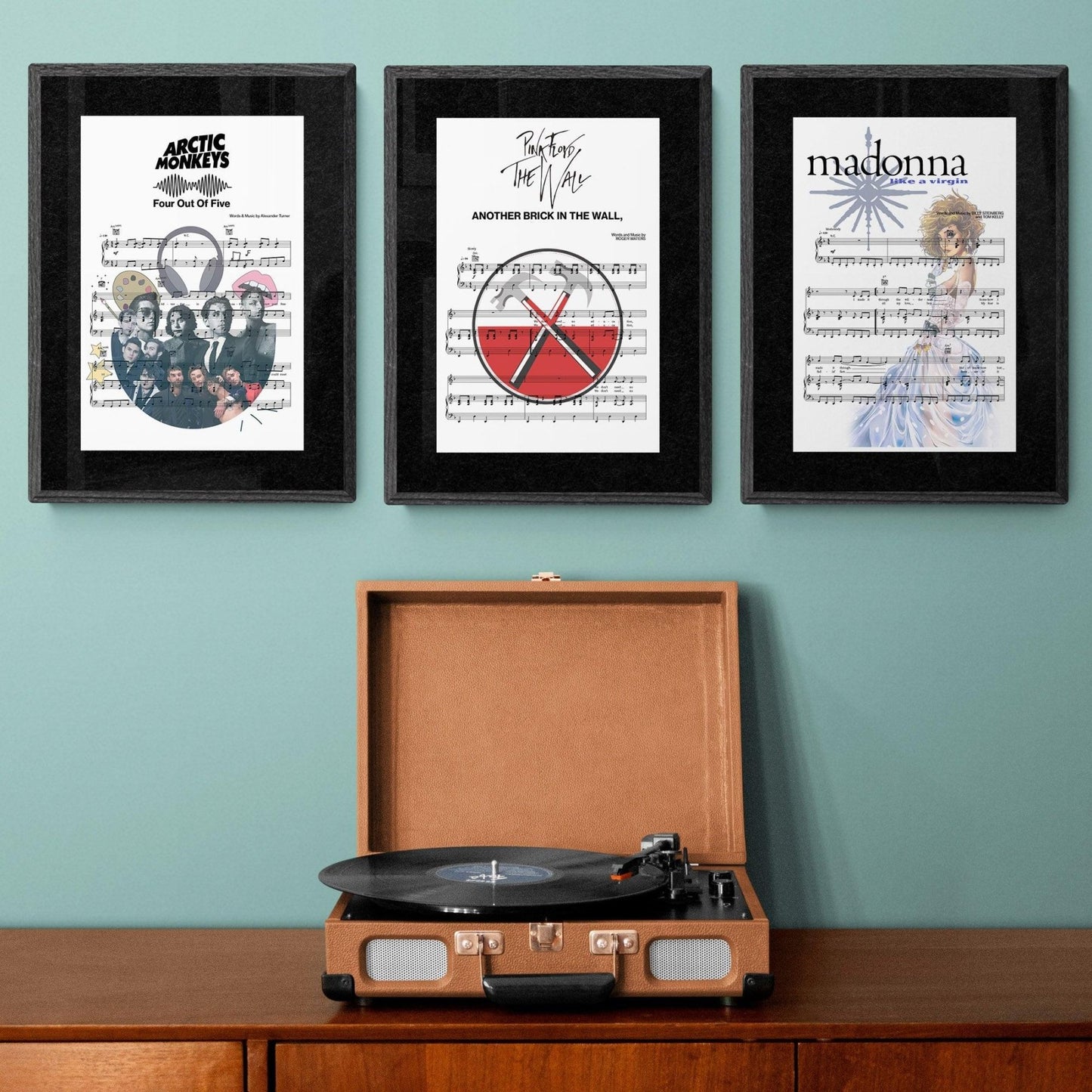 Pink Floyd - The Wall Poster - 98typesMusic